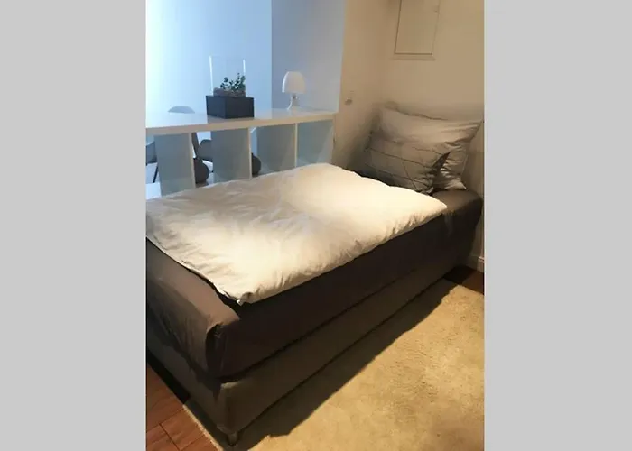 -Mi Casa Es Su Casa-
